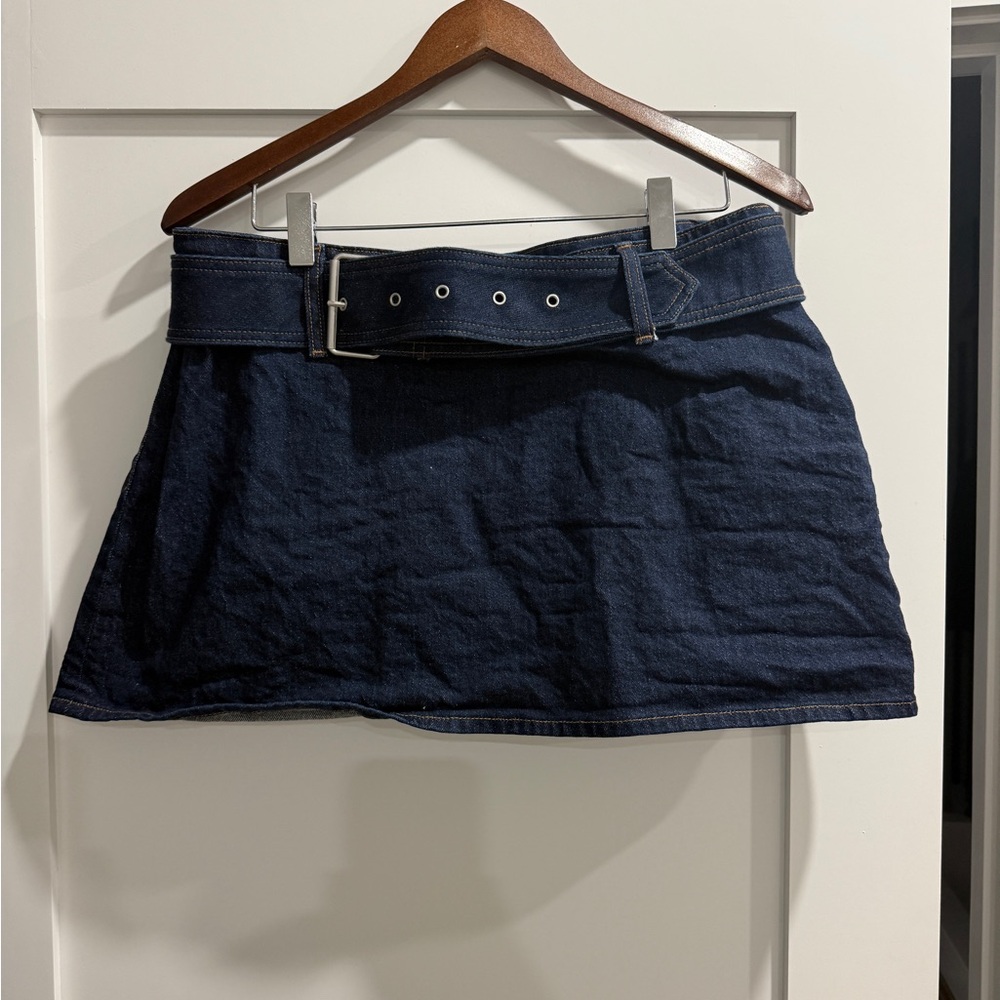 Abercrombie & Fitch Curve Love Mid Rise Denim Mini Skirt with Belt